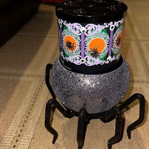 NWOB B&BW NWT Halloween Spider Candle Holder
